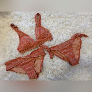 Robin Piccone Bikini Set Size M 3pc Coral Print Top + 2 Bottoms Extra Piece